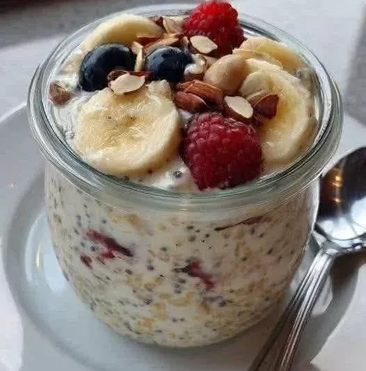 Anti-Inflammatory Overnight Oats,,